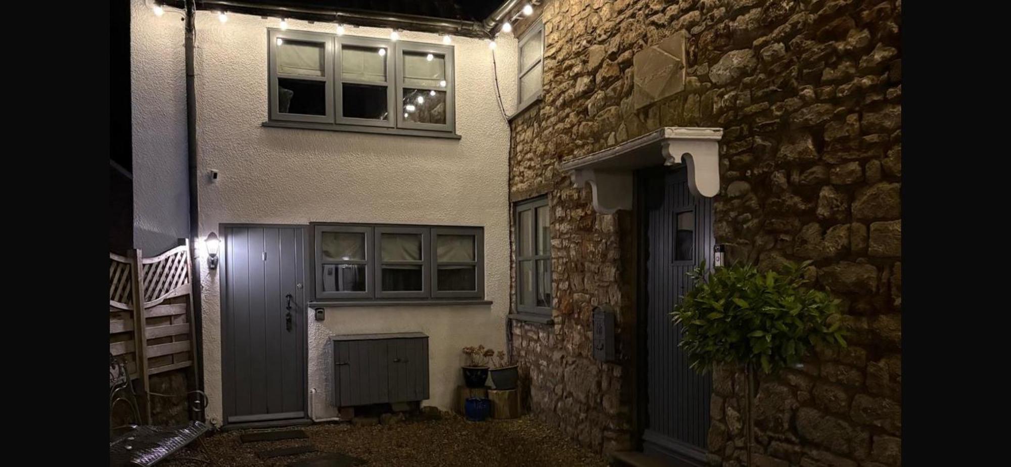 The Old Farmhouse Winford Exterior photo